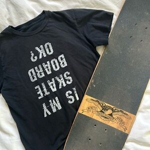 Boys Skate Tee Size Medium